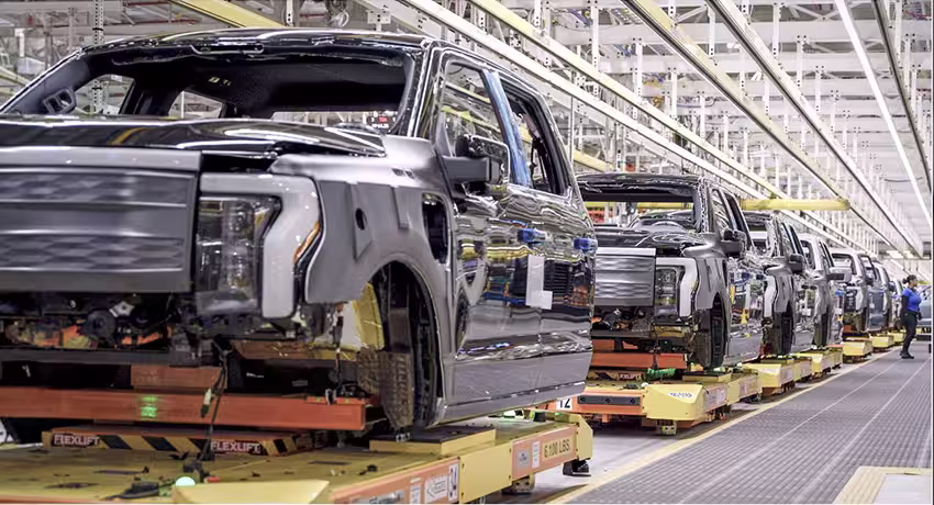 Ford tuvo que re contratar a antiguos ingenieros para corregir errores
